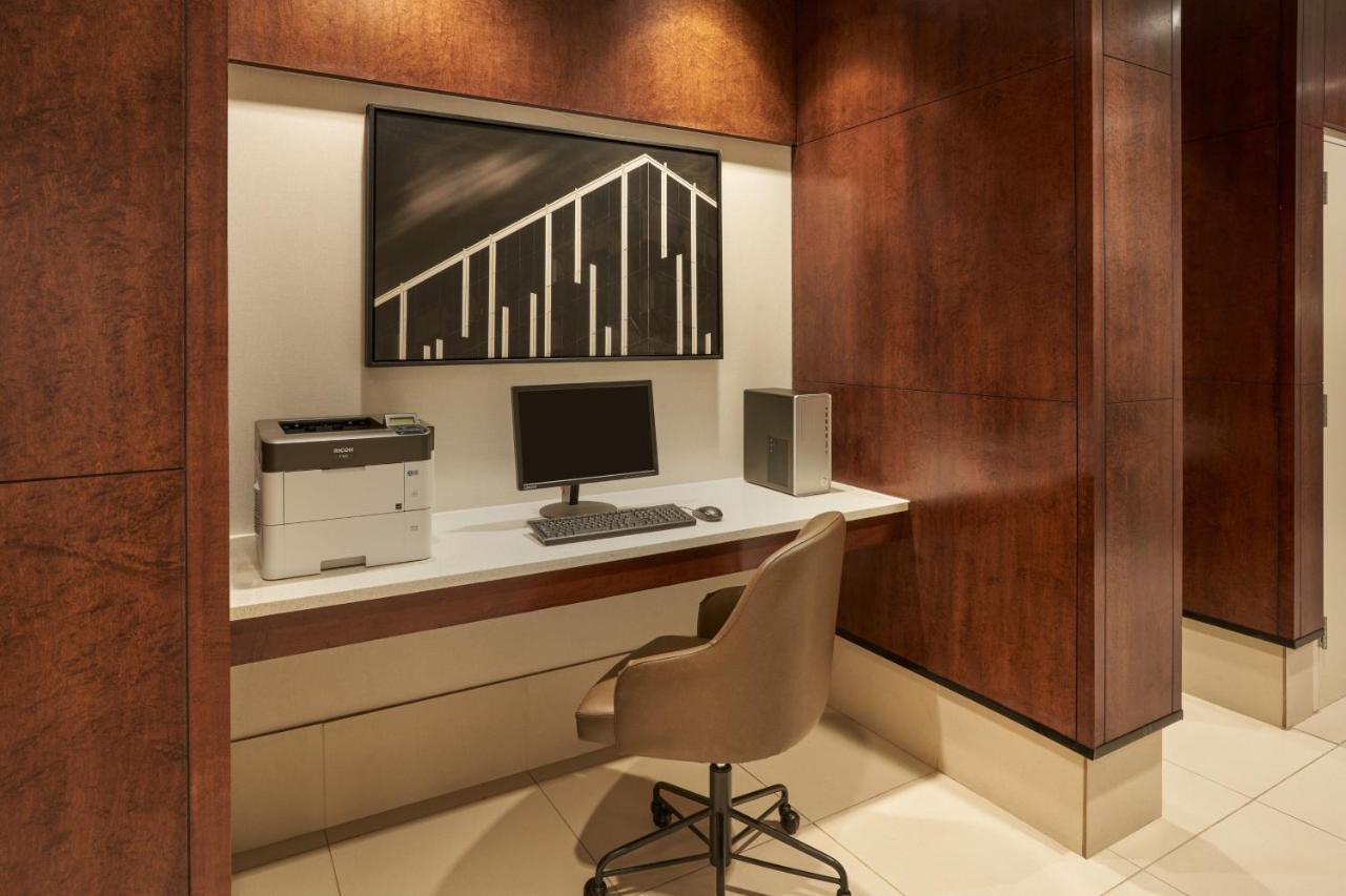 Springhill Suites By Marriott Philadelphia Airport / Ridley Park Eksteriør billede